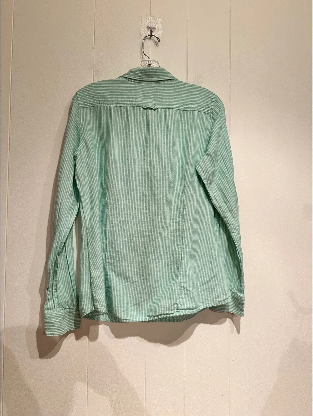 Banana Republic Sea Salt Washed Linen Cotton Shirt in Light Green Stripe, Size M